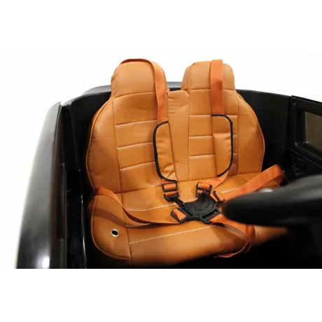 Электромобиль RiverToys Toyota B111BB (черный глянцевый) - Фото 11